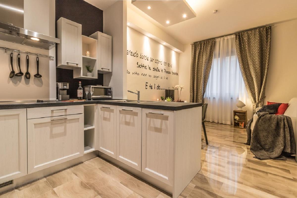 Ugo Bassi Apartments - Housity