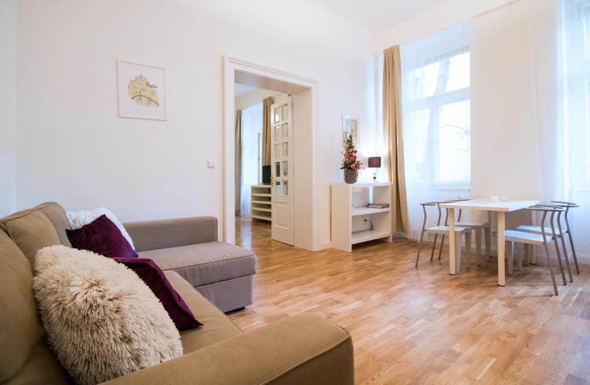 Suitetrails - Cosy apartment Julia