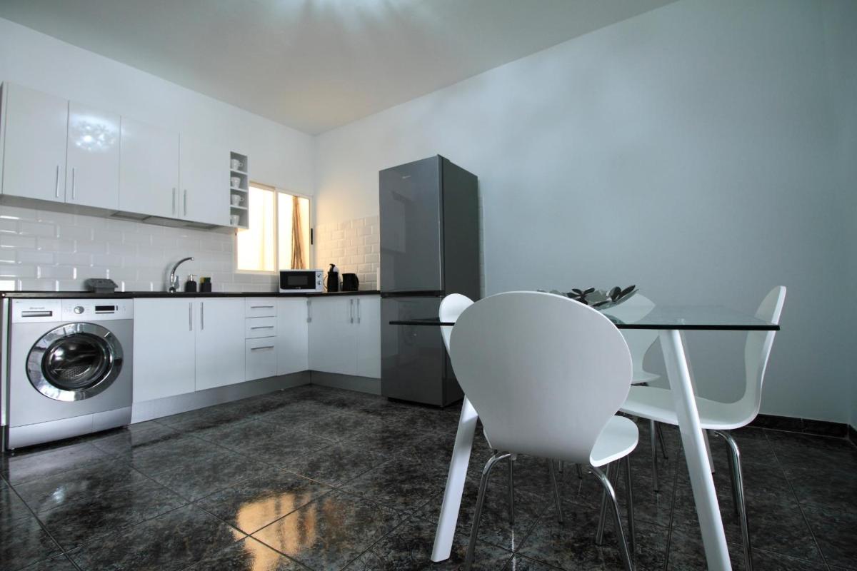 Cotillo Sea - Housity