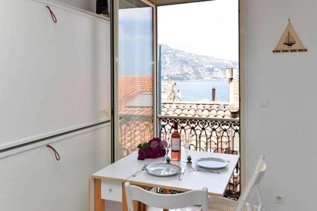 Menton nella vecchia città con vista mare - Housity