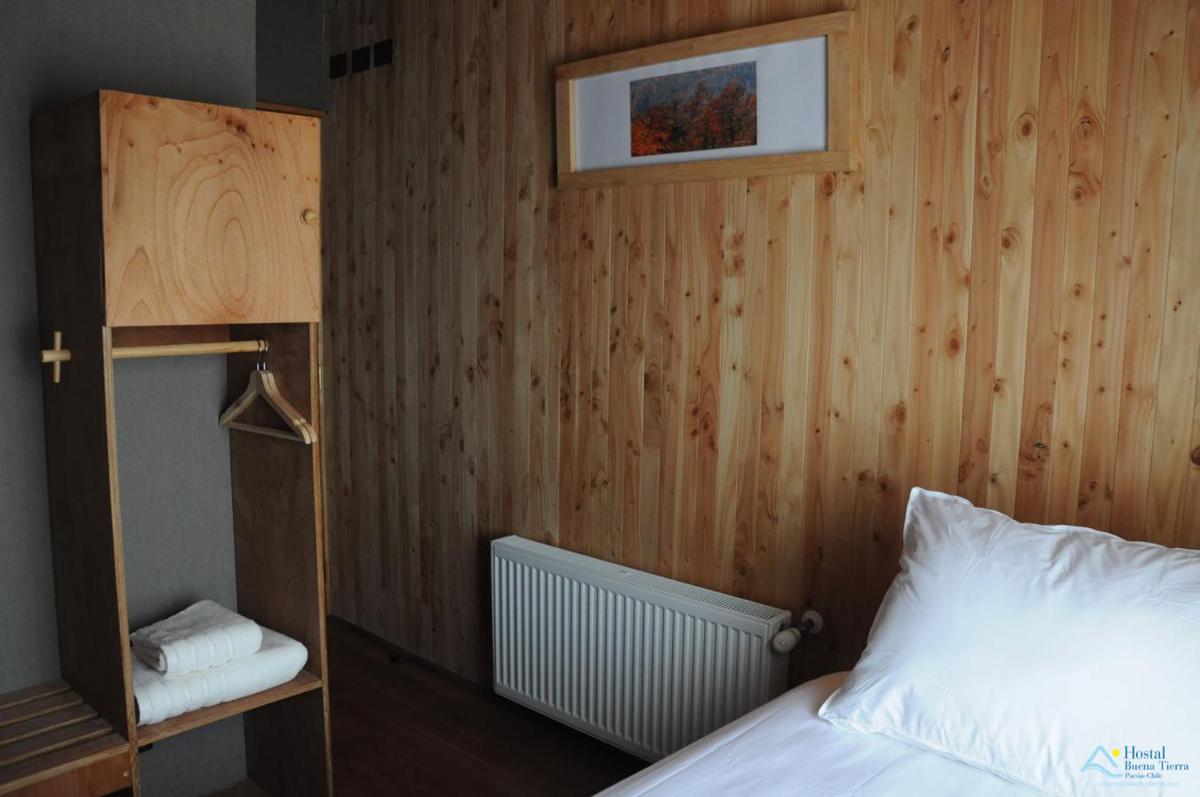 Hostal Buena Tierra - Housity