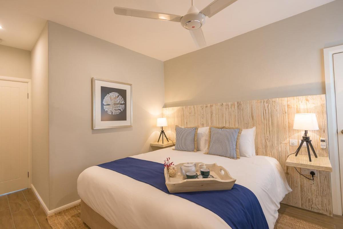 Le Nautique Beachfront Apartments - Hizvo