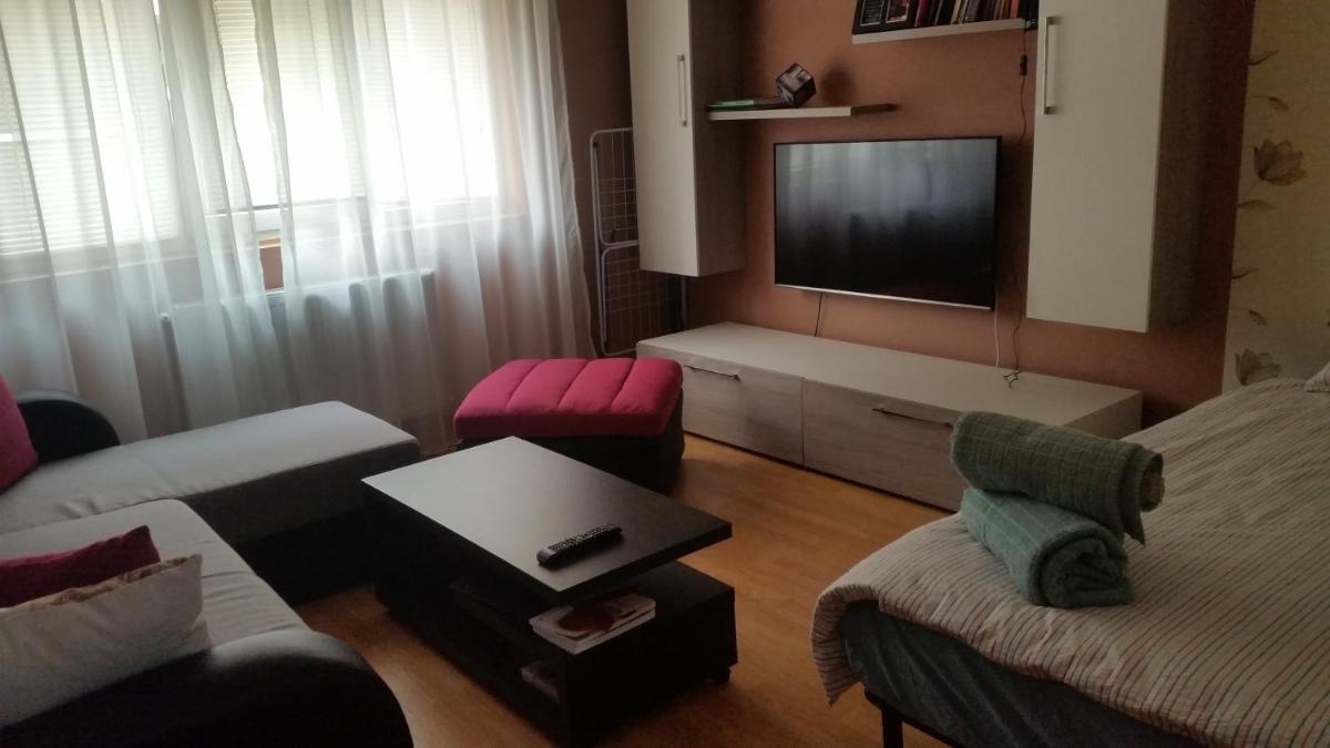 Sfanta Ecaterina - Garsoniera Alba Iulia - Housity