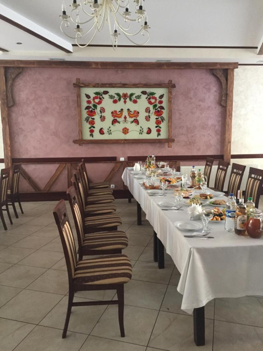Hotel Karpaty - Housity