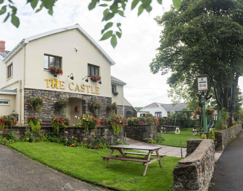The Castle Inn - Housity