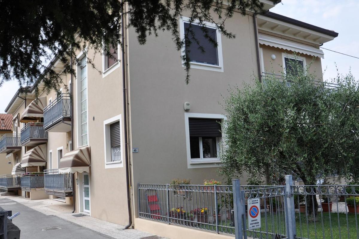GiaLoSa Biker House - Housity