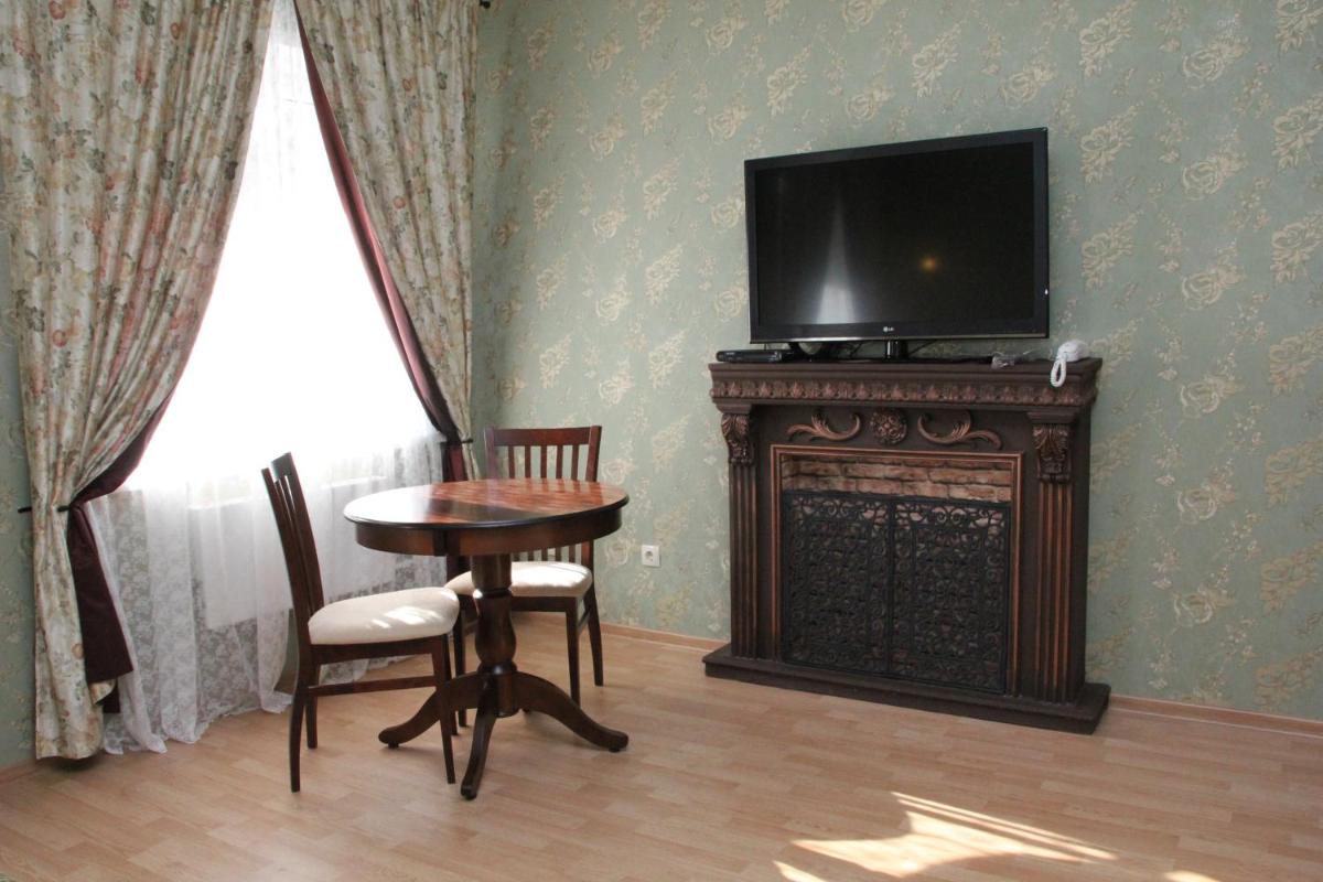 Abrikos Hotel - Housity