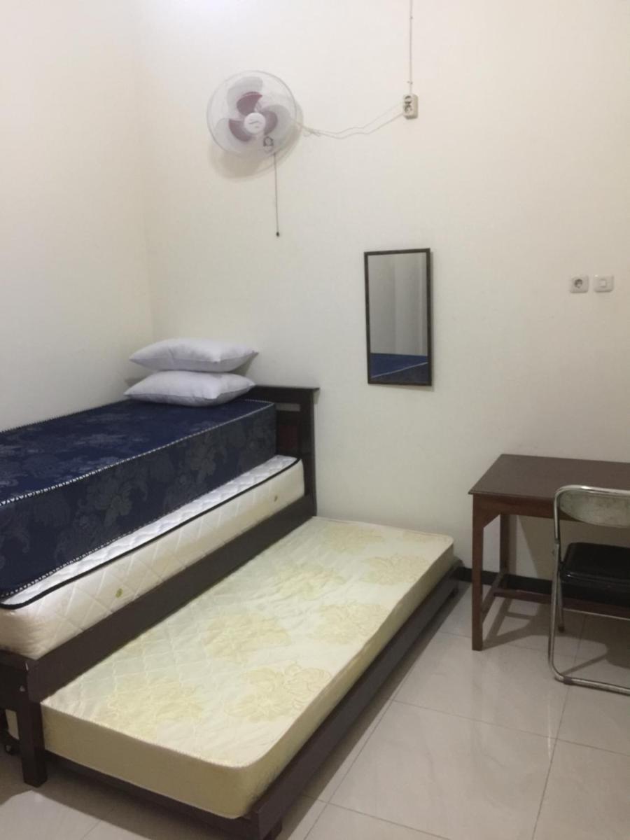 Rumah Nyaman Back Packer - Housity
