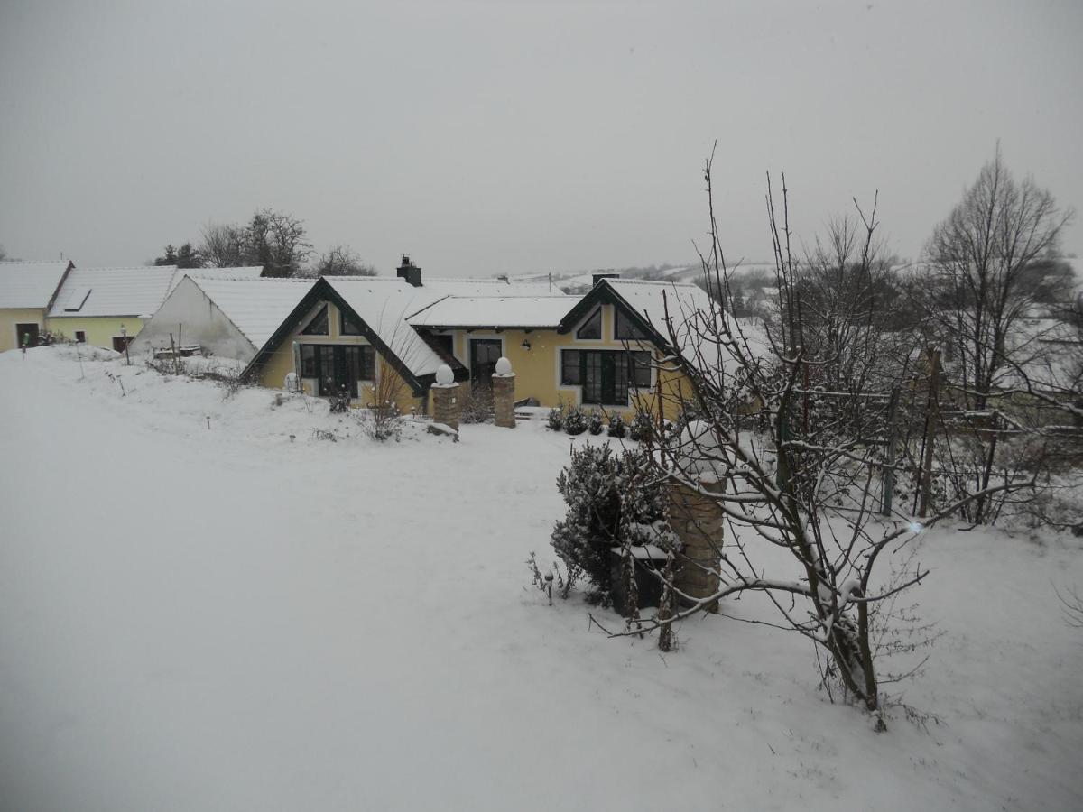 Presshaus am Lindenberg - Housity