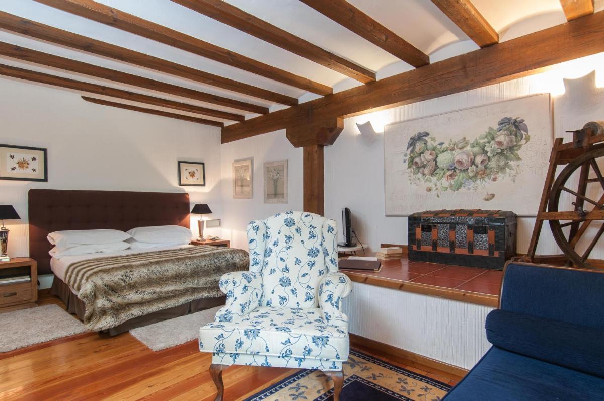 Zona de estar de Molino de Alcuneza Relais & Châteaux