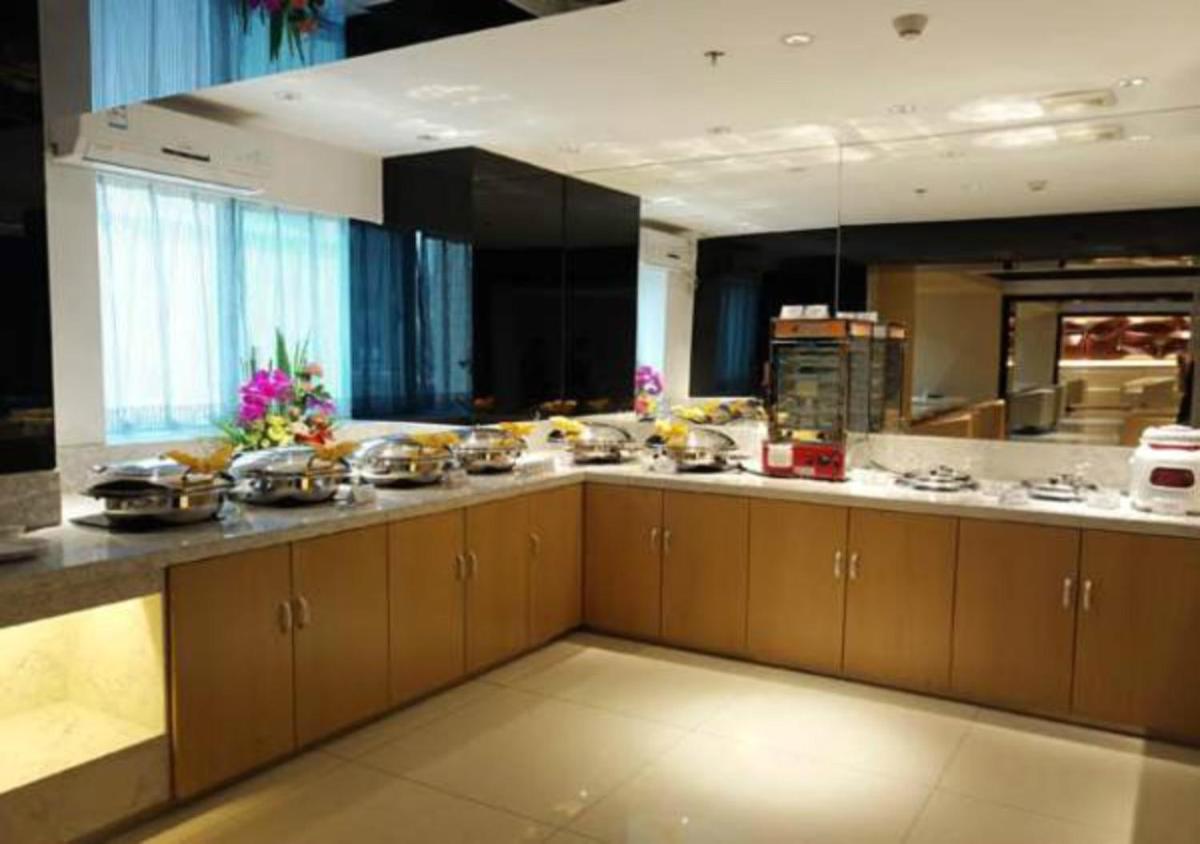 Jinjiang Inn Select XiAn High Speed Train Station Fengchengqi Road - Housity