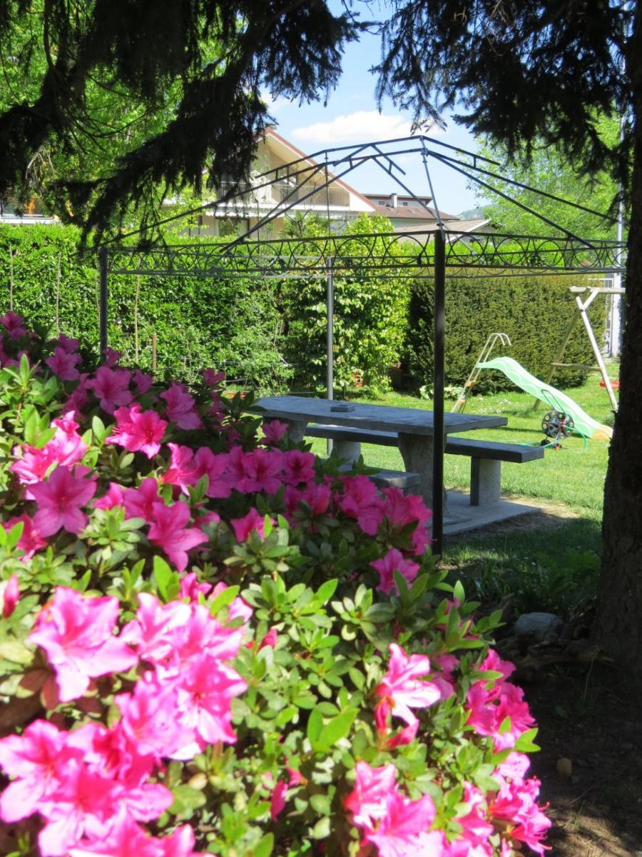 Bed and Breakfast Ossola - Housity