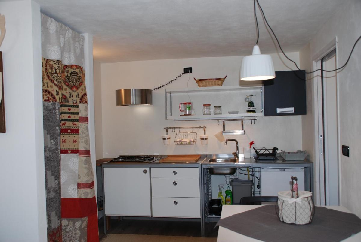 Maison Grivon Incanto e Vista sulla Valle - Housity
