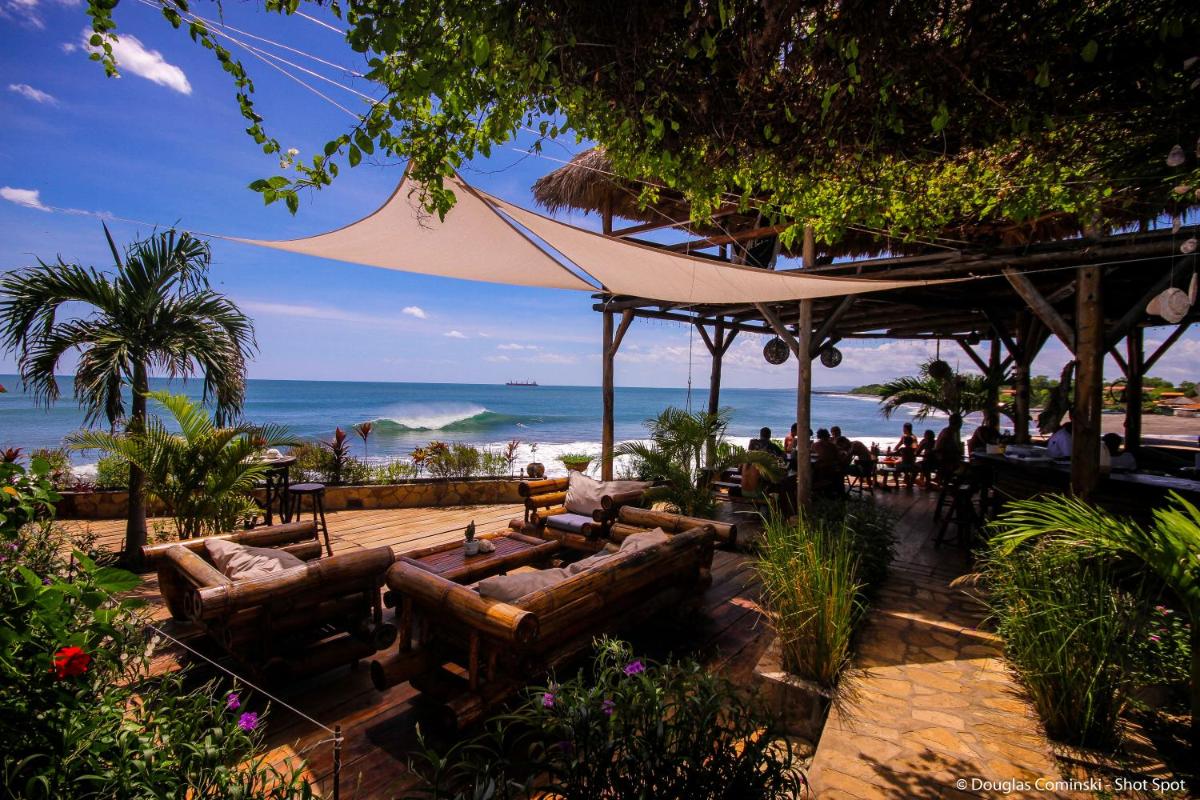 Miramar SurfCamp - Housity