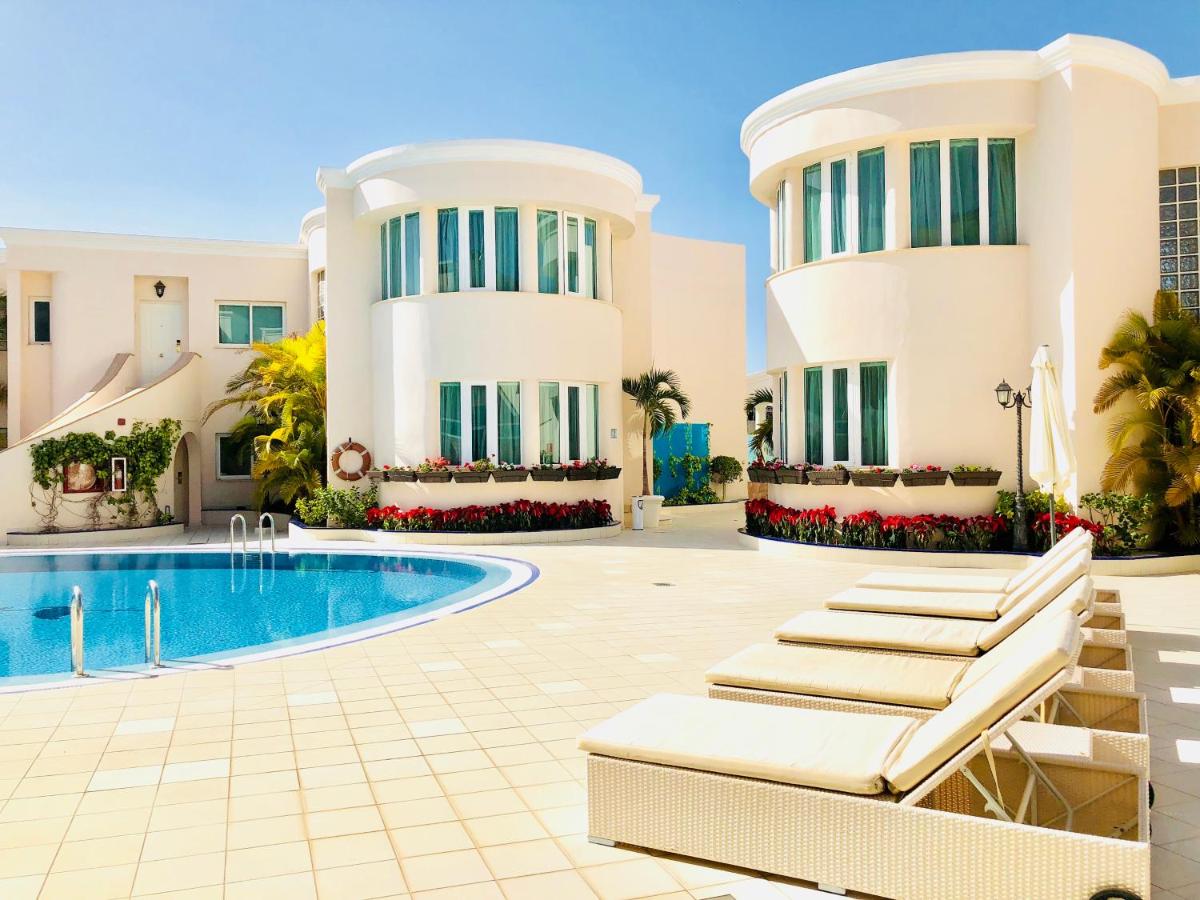 Piscina en o cerca de Flamingo Suites Boutique Hotel
