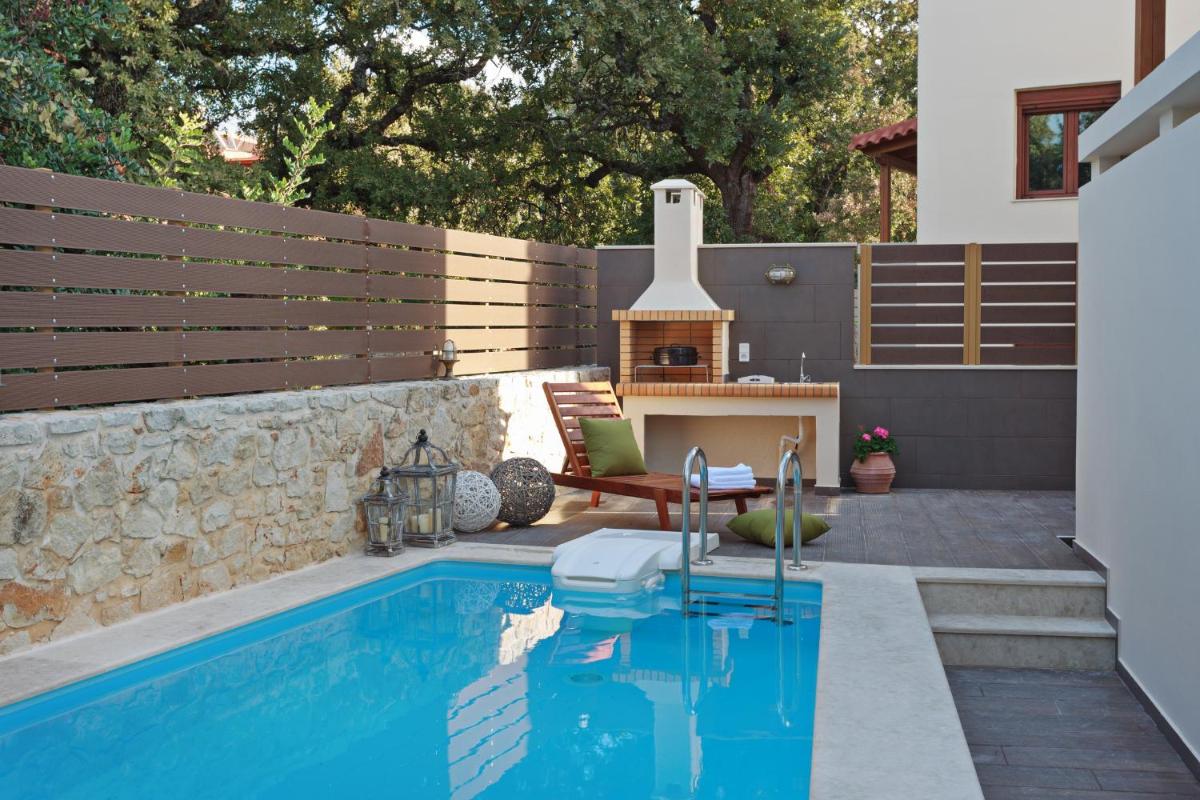 All Seasons Villas - Housity