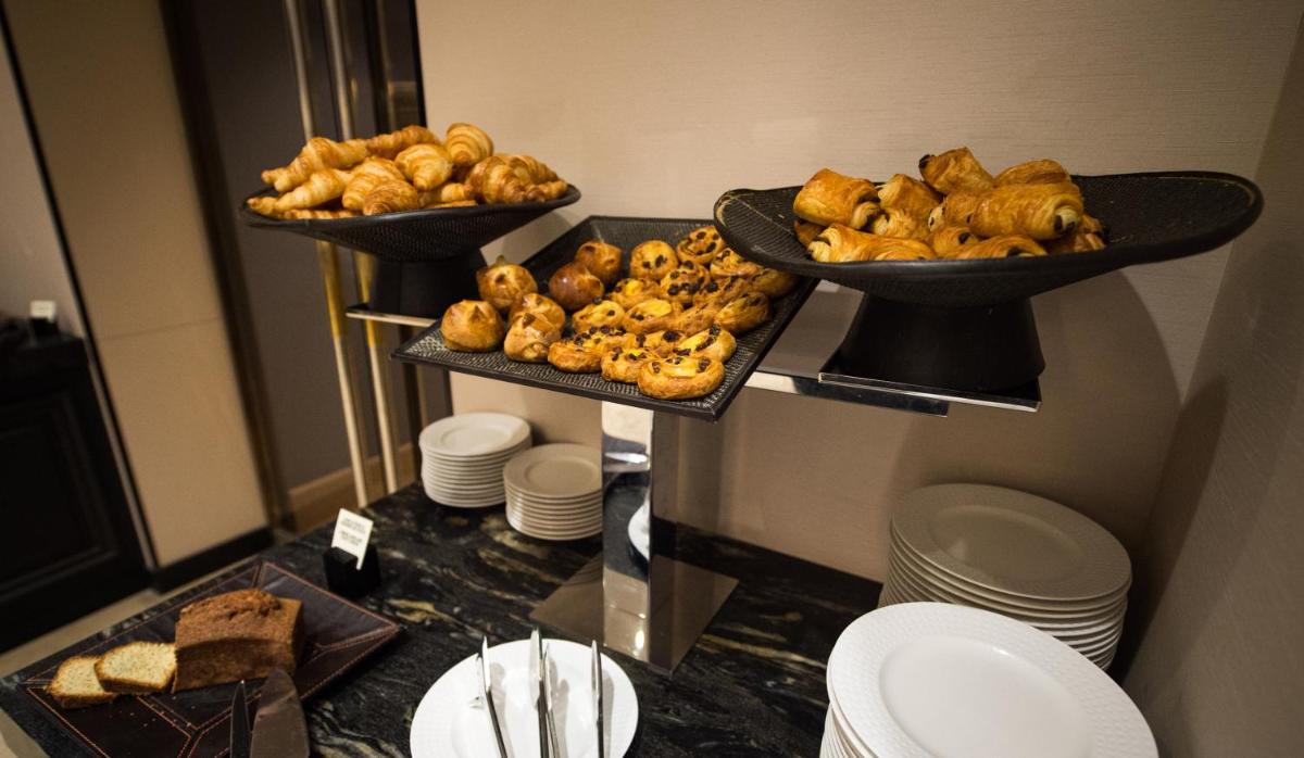 Nourriture dans l'hôtel ou à proximité
