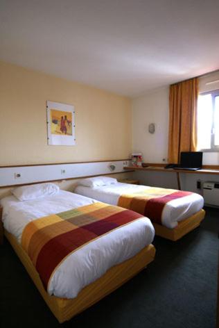 Fasthotel Tarbes Séméac - Un hôtel FH Confort - Housity