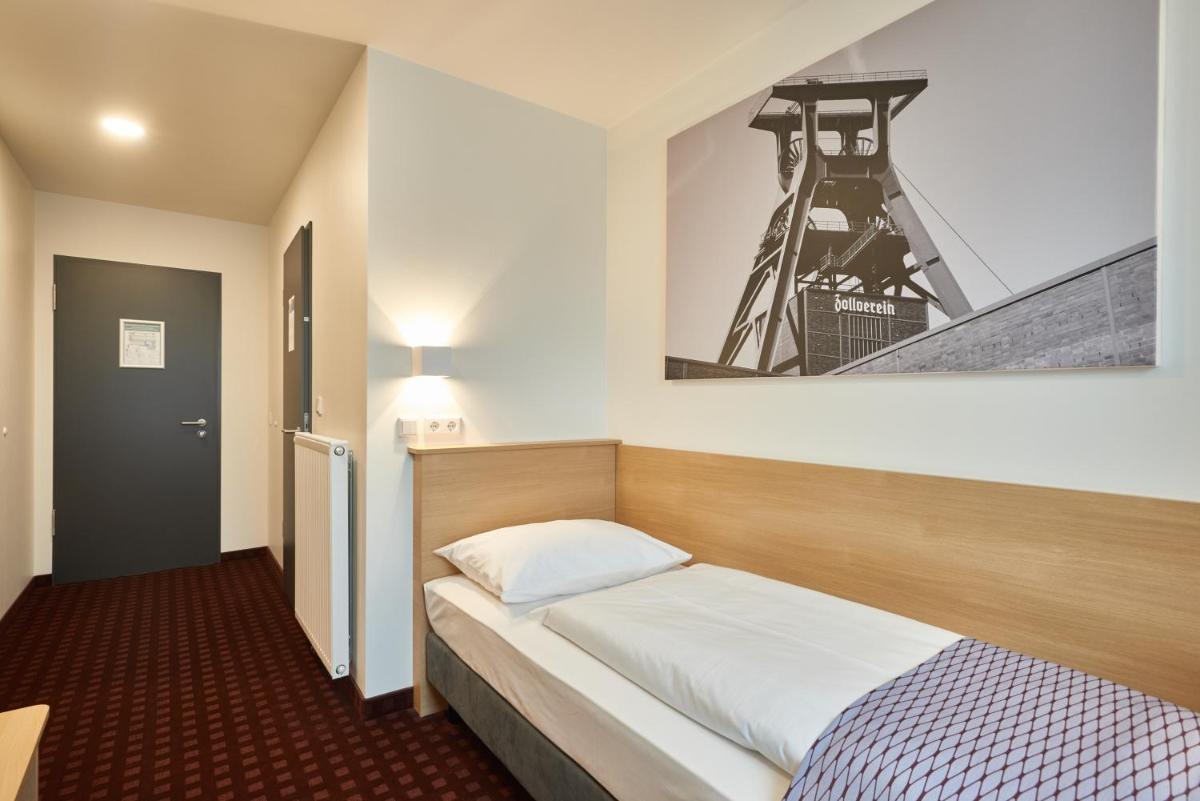 McDreams Hotel Essen - Housity