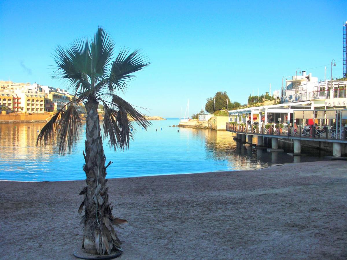 Spinola Court Apartment with Pool and close to beach St Julians Center - Housity