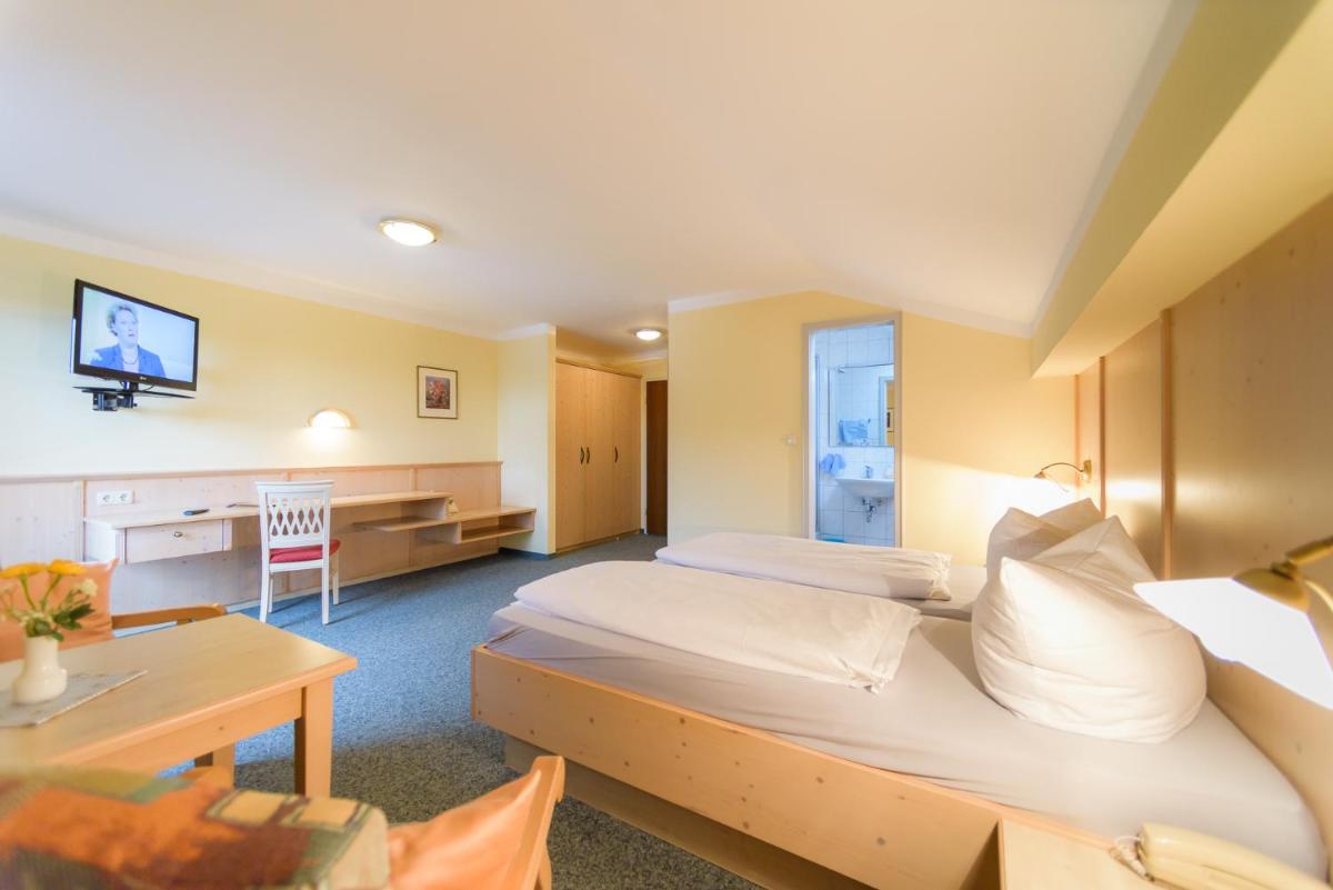 Kleines Hotel Edeltraud - Housity