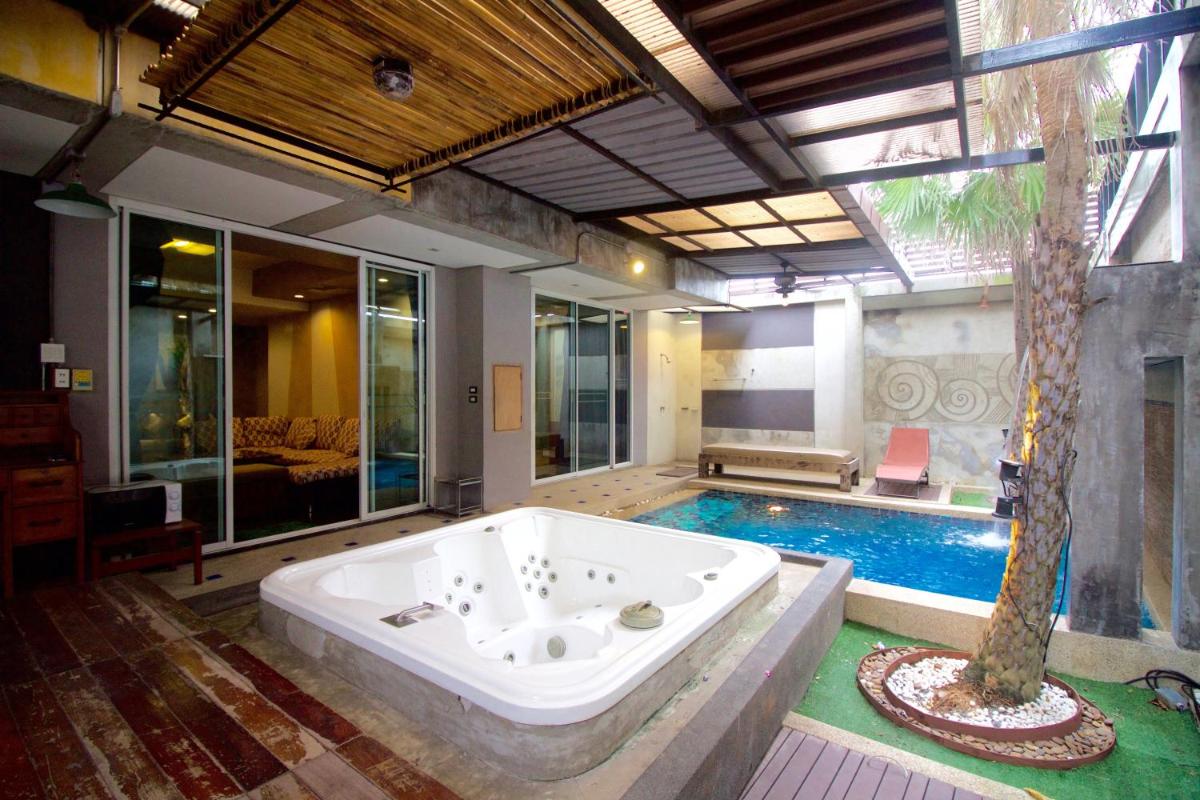 Eurna Resort Hotel - Housity