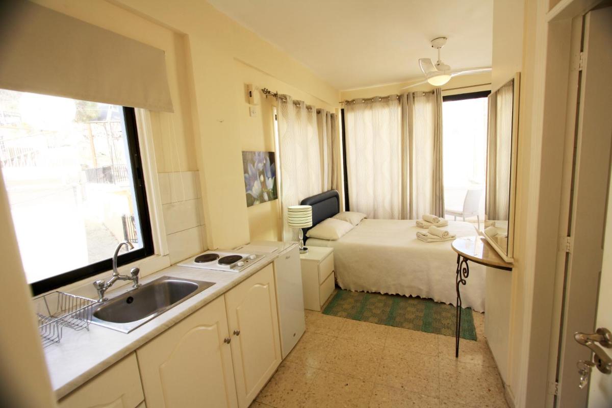 Suitetrails - Pissouri Village Studios