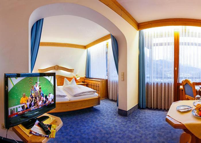 Hotel Vier Jahreszeiten - Housity