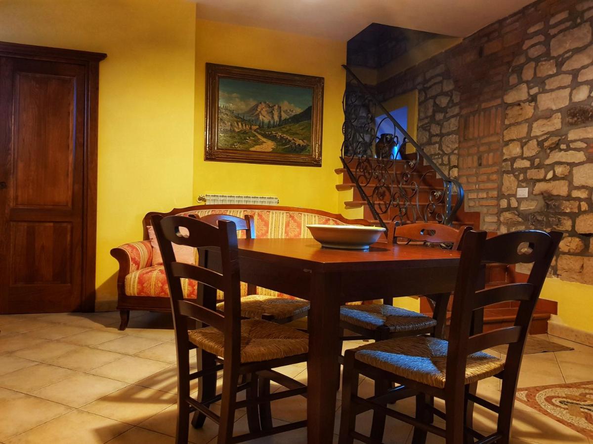La Taverna - Housity