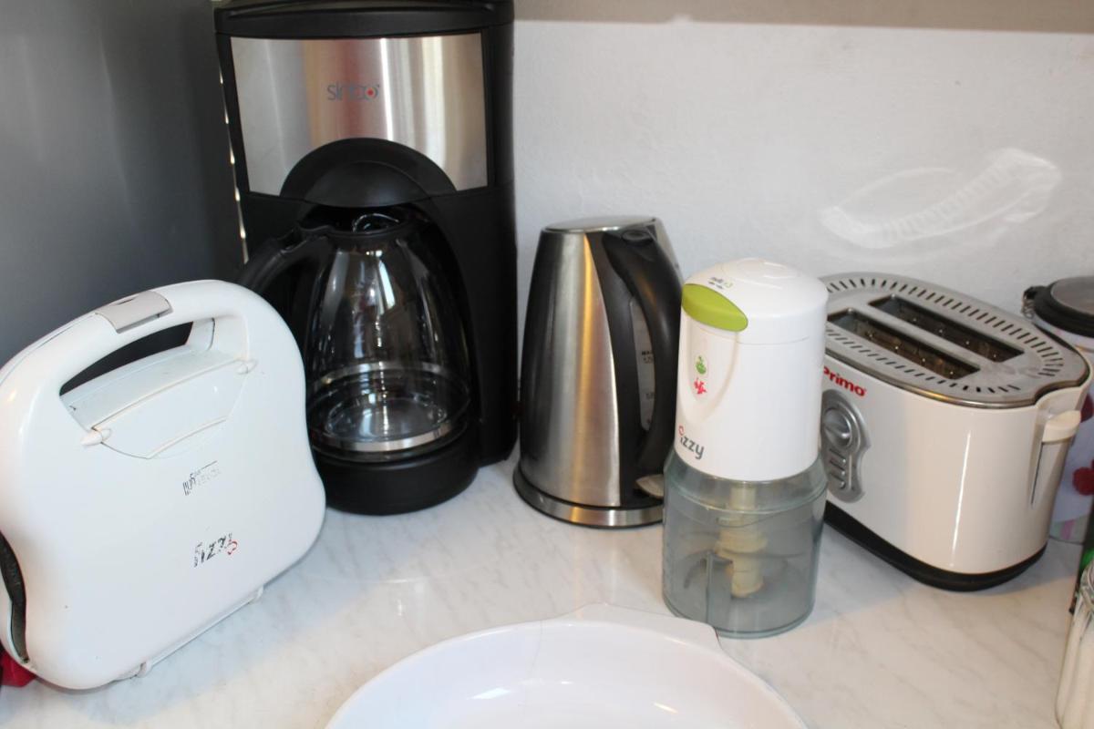 Prosilia Guesthouse - Housity