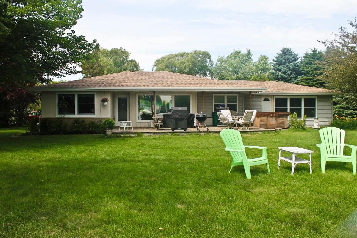 Spring Lake Cove - Housity