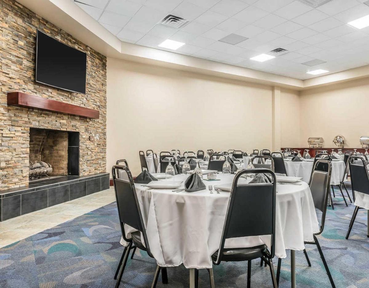 Clarion Inn Belle Vernon - Housity
