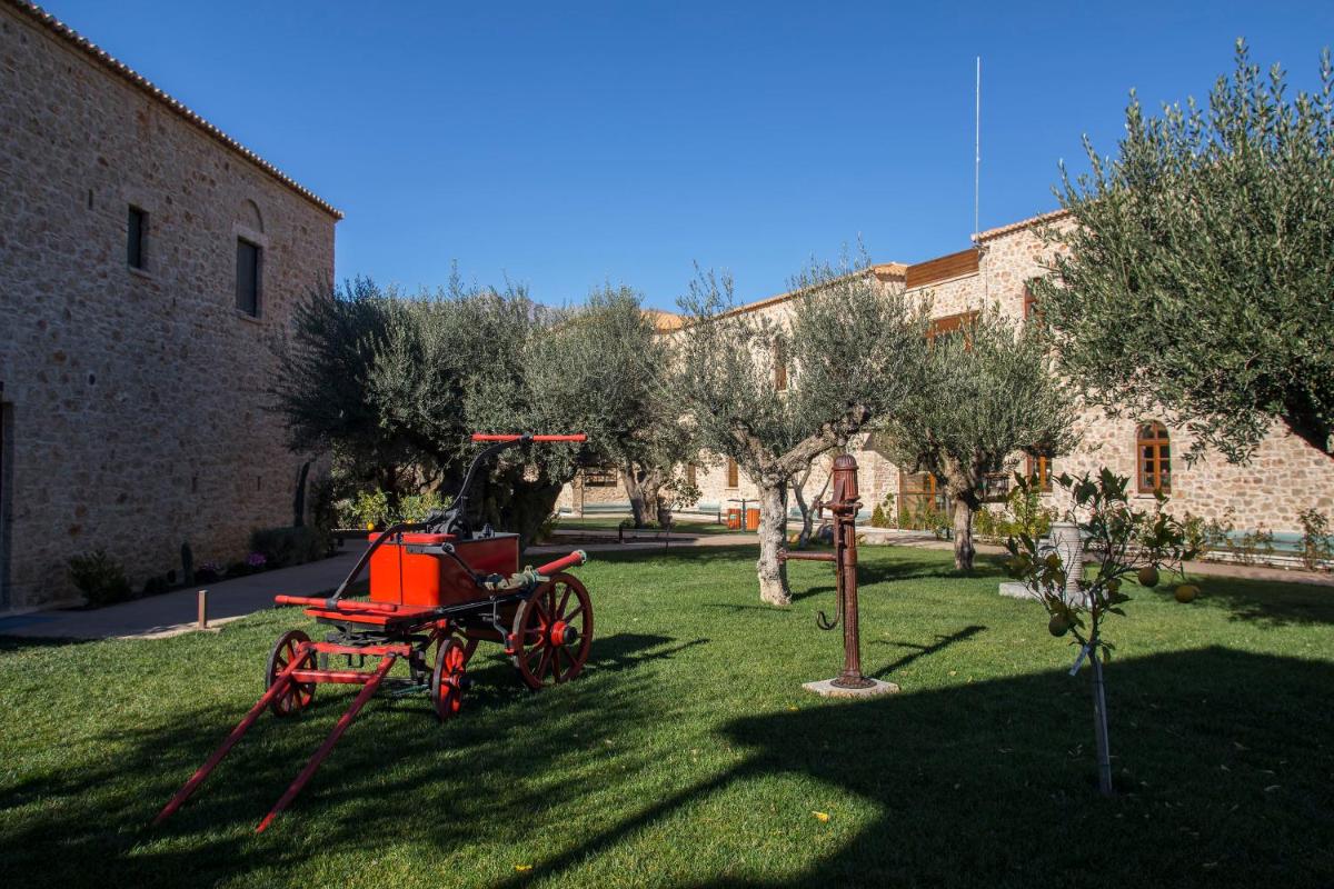 Mystras Grand Palace Resort & Spa - Housity