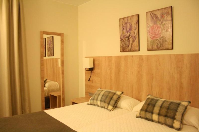 Cama o camas de una habitación en Hotel & Spa Real Villa Anayet