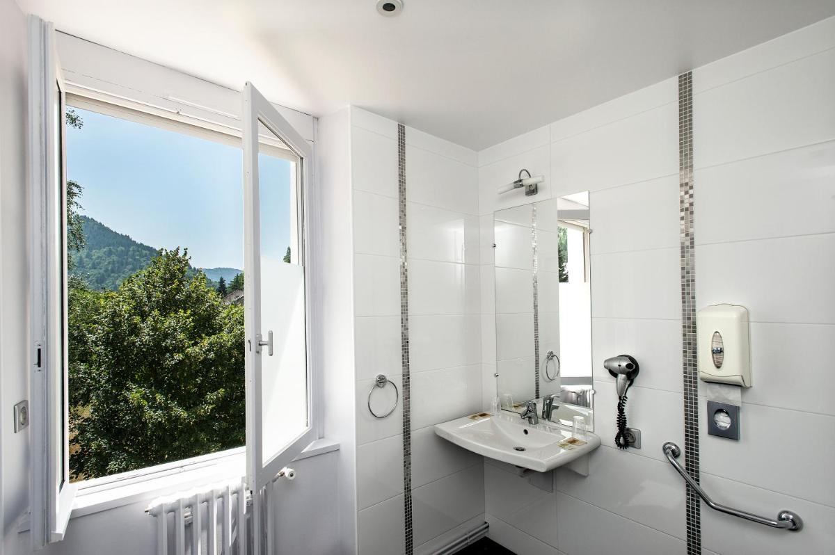 Logis Hotel Restaurant des Gorges du Tarn - Housity