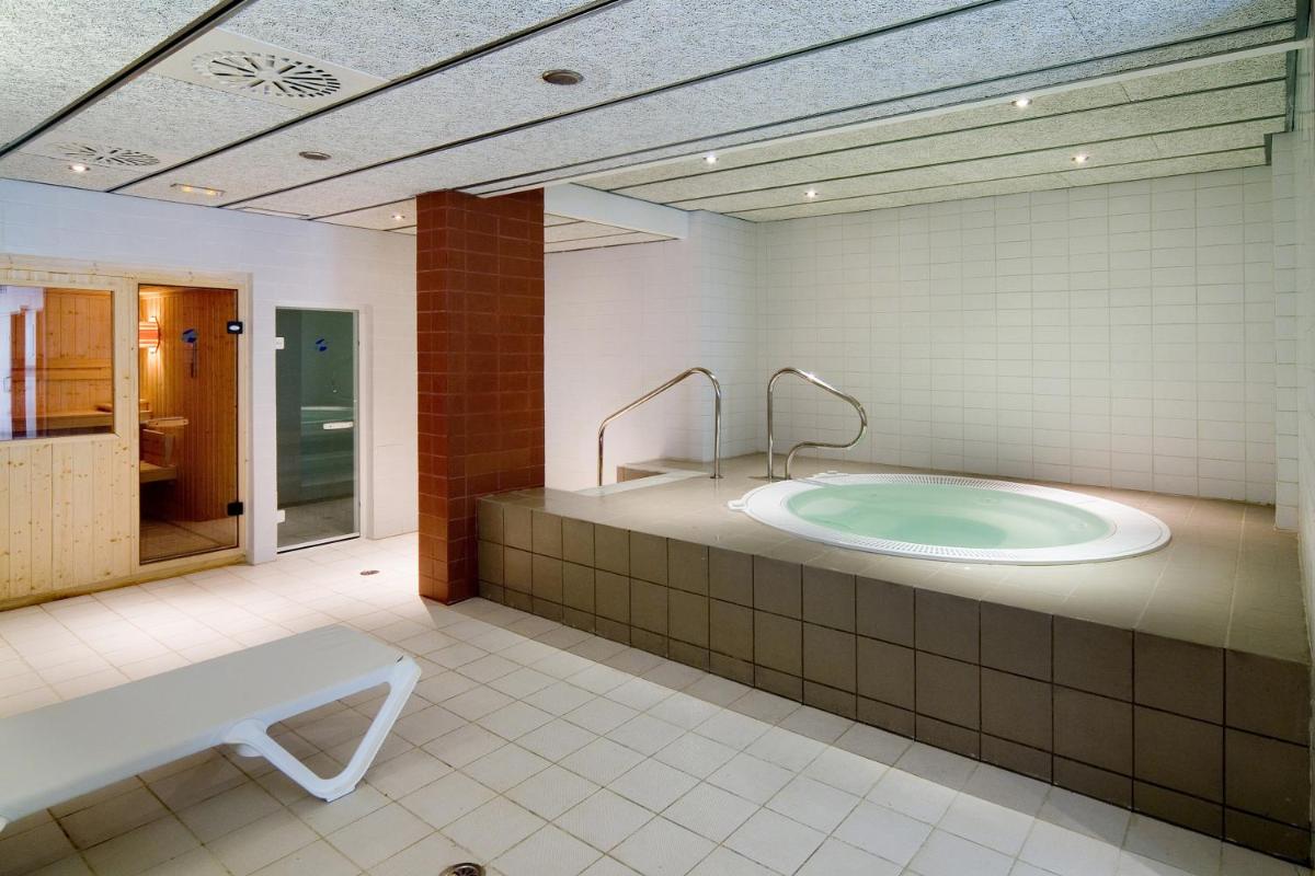 Blaumar Hotel - Housity