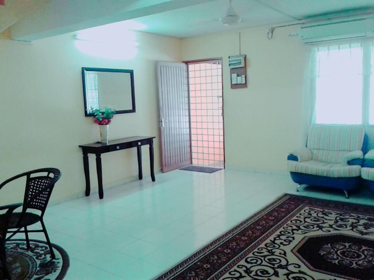 Home2stay Guest House D'Silibin Ipoh - Hizvo