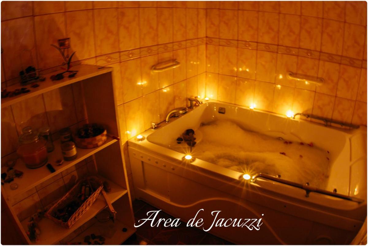 Hotel Gali - Housity