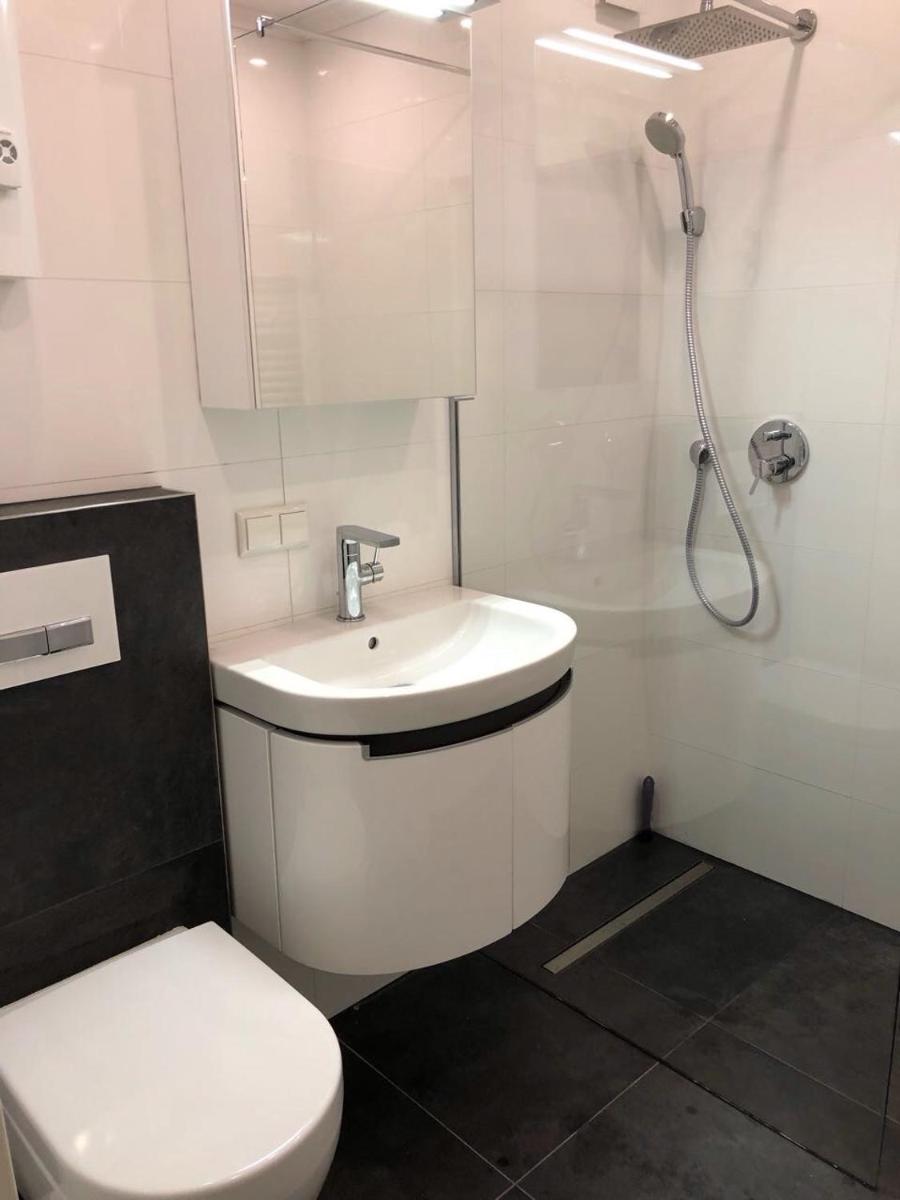 Hannover Business Pension - Housity
