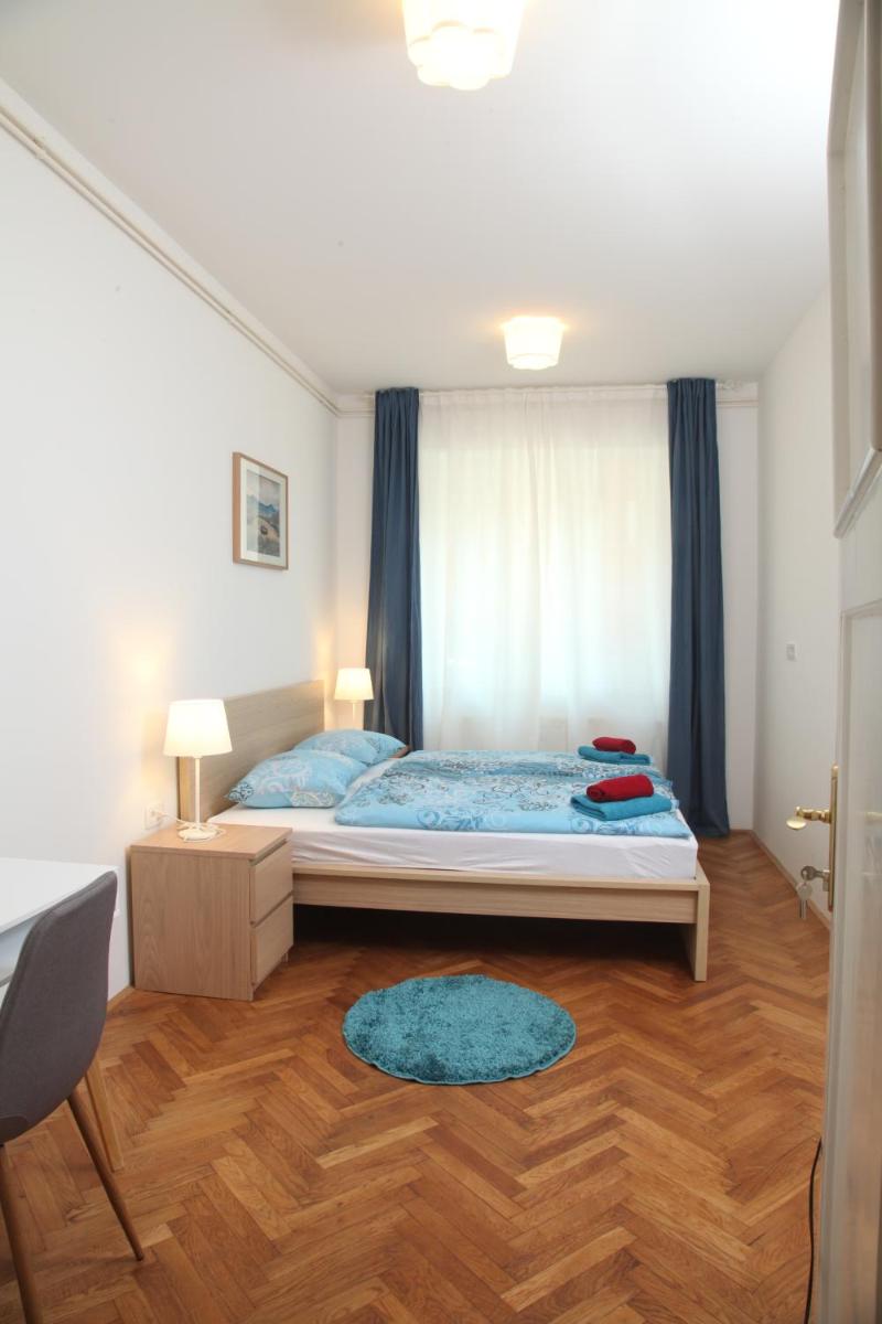Writer's place - Housity