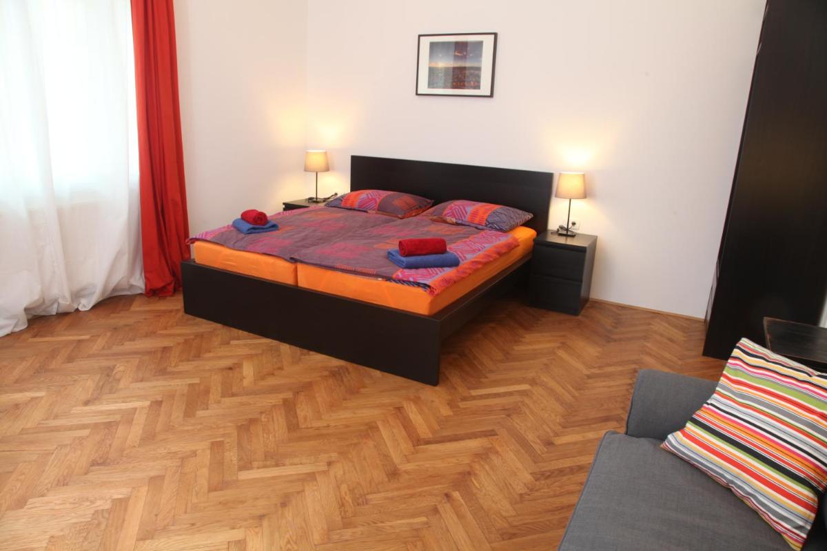 Writer's place - Housity