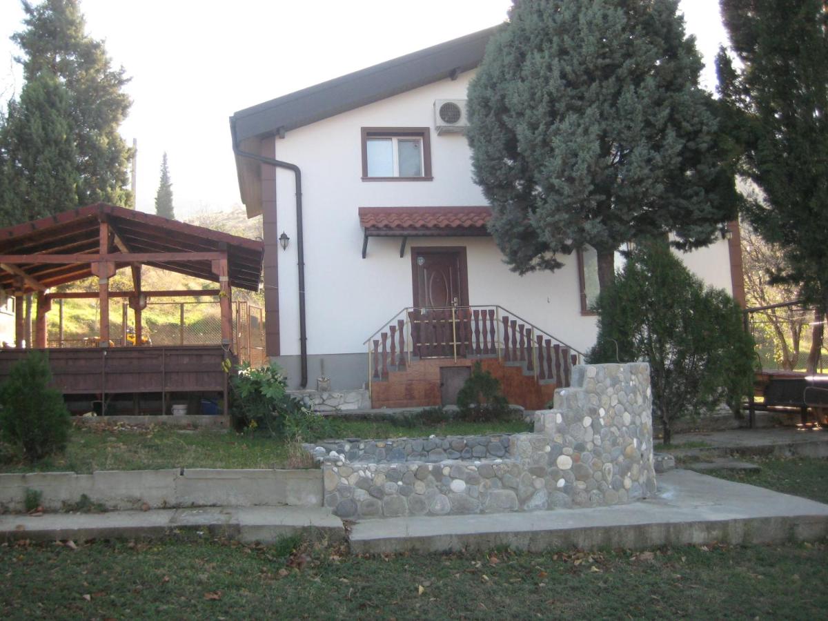 Villa Brestnik - Housity