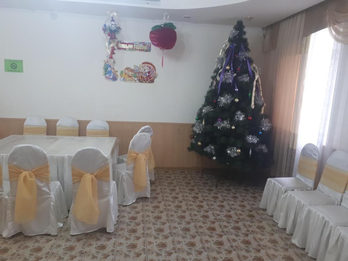 Hotel Almaz - Housity
