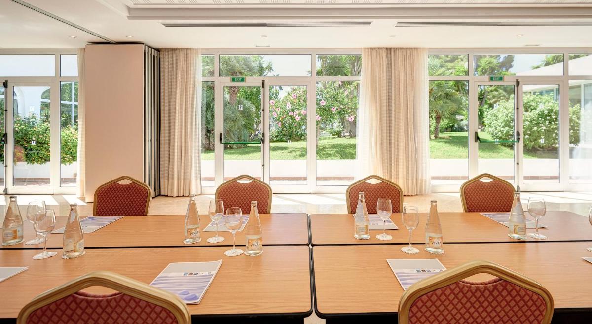 Imagen de la galería de Hipotels Eurotel Punta Rotja Spa-Golf, en Costa des Pins