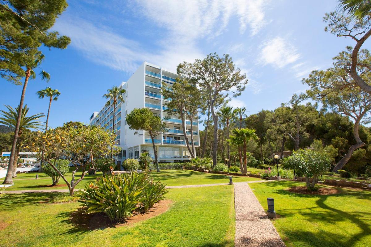 Jardín al aire libre en Hipotels Eurotel Punta Rotja Spa-Golf