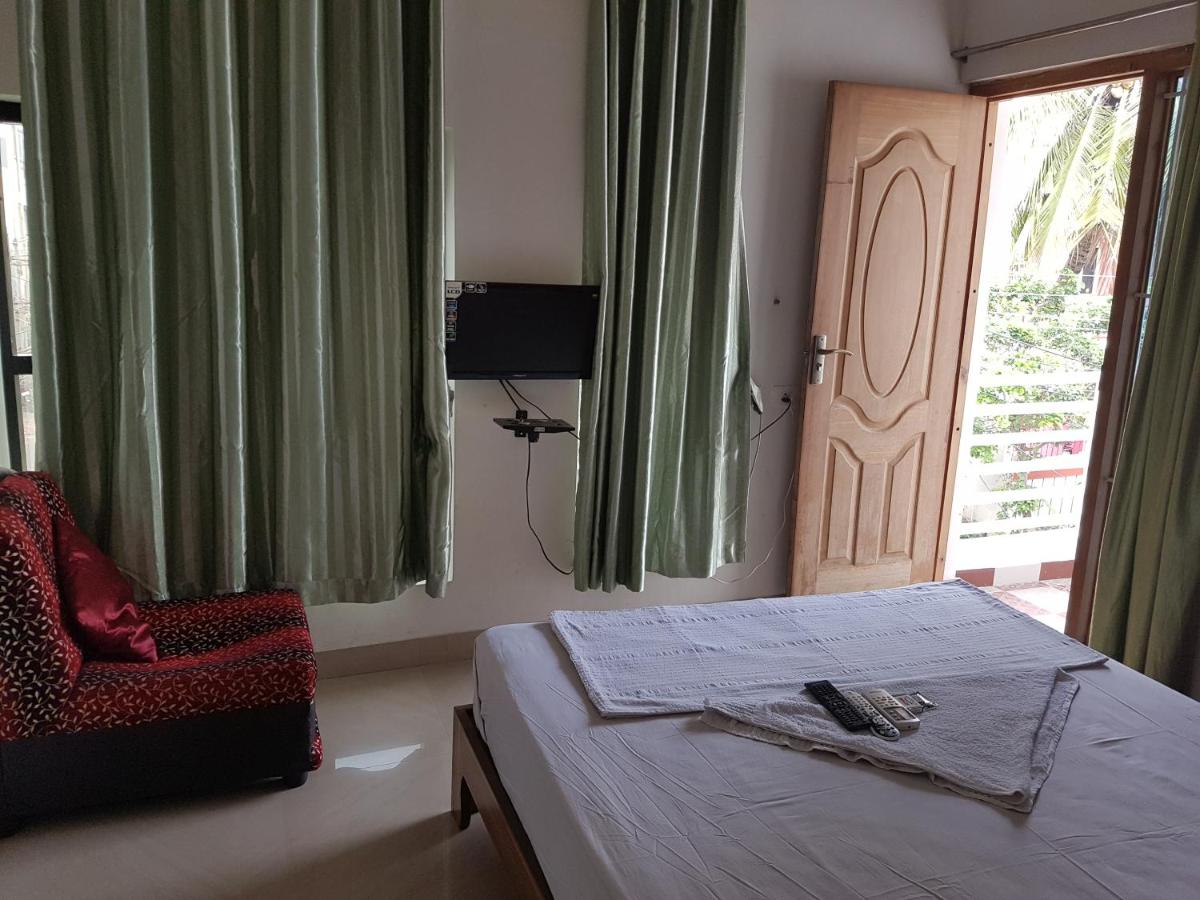 Blue Stones Service Apartment - Housity