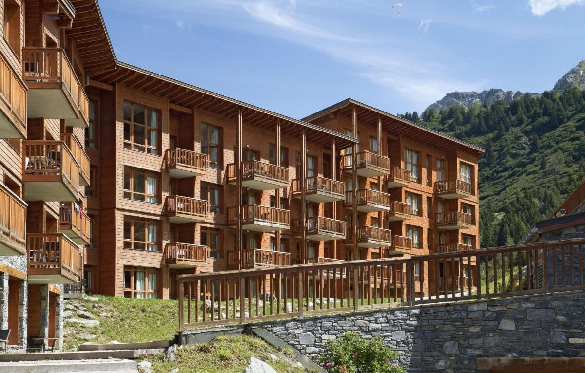 Vue générale sur la montagne ou vue sur la montagne depuis l'appart'hôtel
