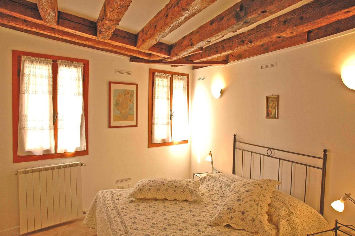 1410 Castello - Housity