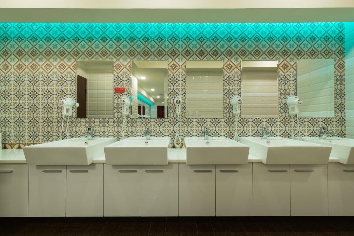 Skyone Hotel - Hizvo