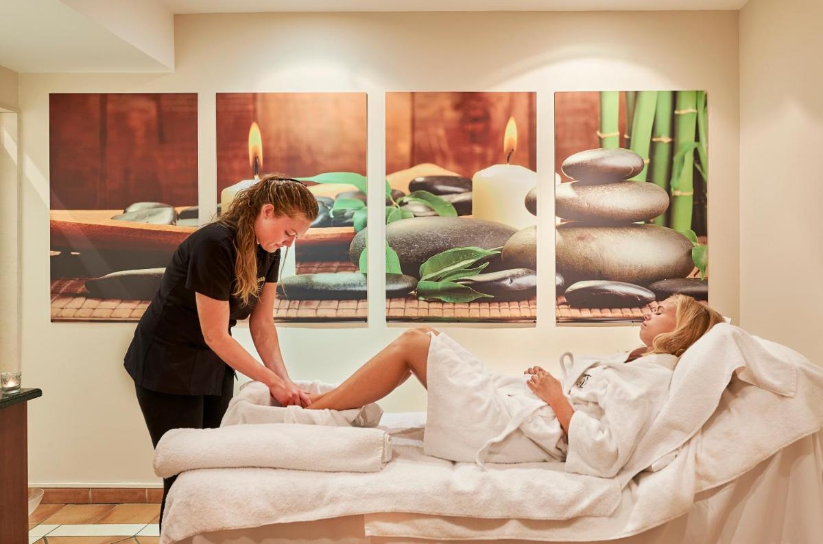 Os clientes hospedados em Dona Filipa Hotel